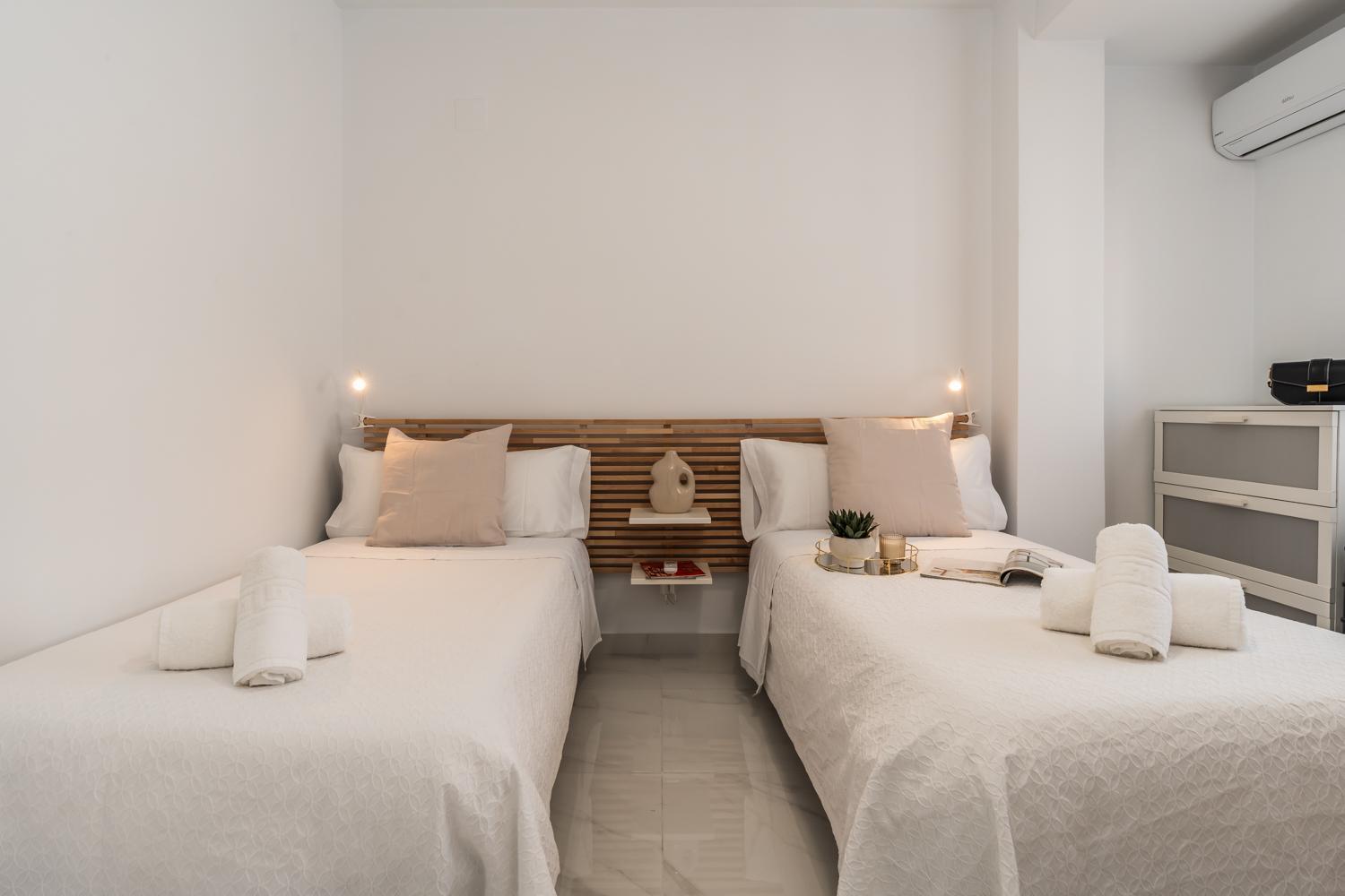 Tuguest Alhamar Apartment Гранада Екстериор снимка